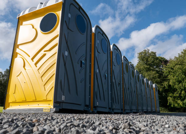 Best VIP or Luxury Restroom Trailers  in Neosho, MO
